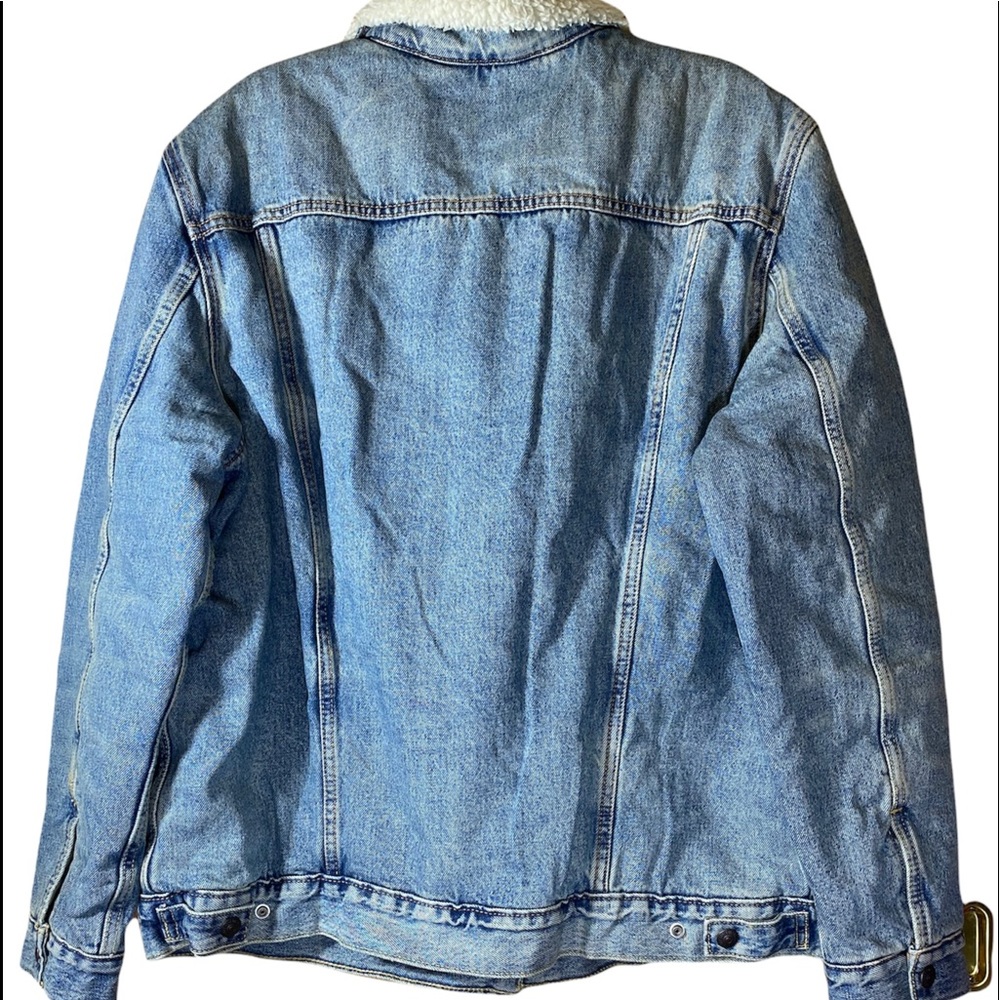 Levi Classic Fit Sherpa Lined Jacket - Picture 2 of 5